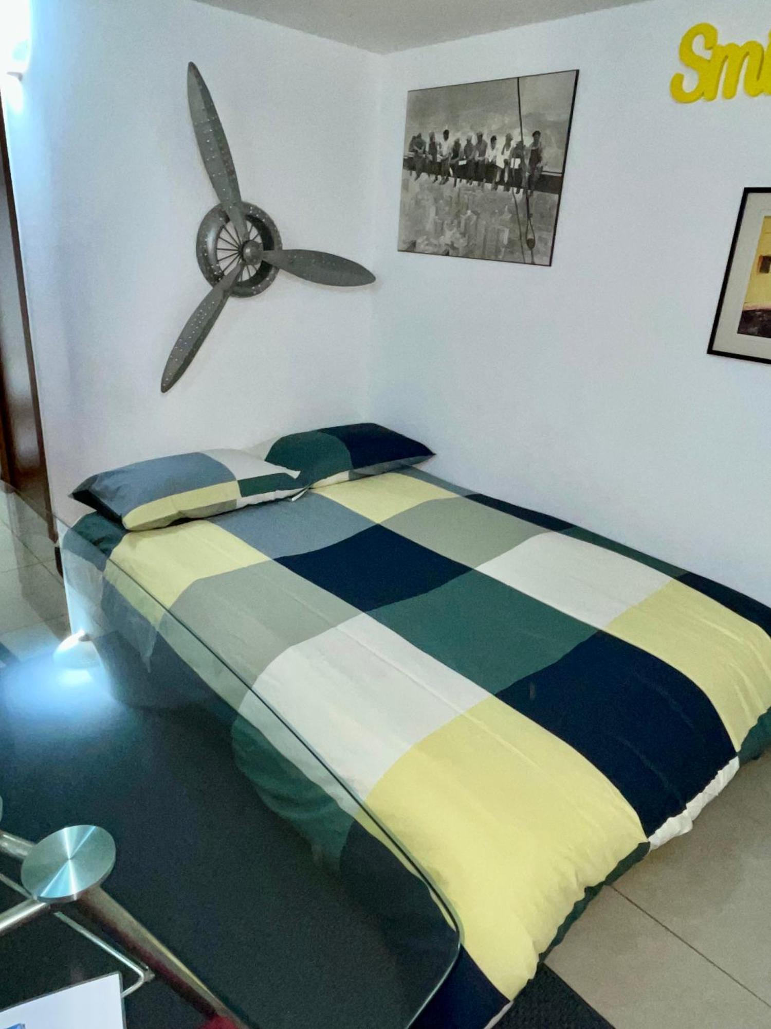 Azzurra Flat Bari Center Apartment ภายนอก รูปภาพ