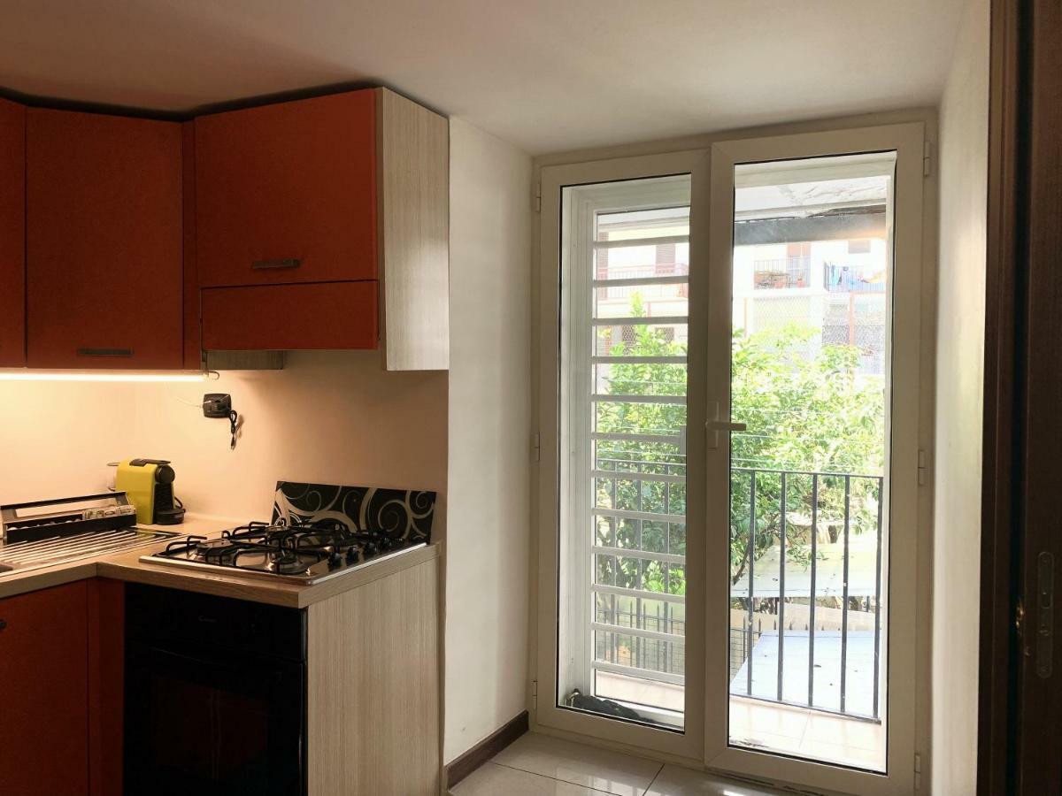 Azzurra Flat Bari Center Apartment ภายนอก รูปภาพ