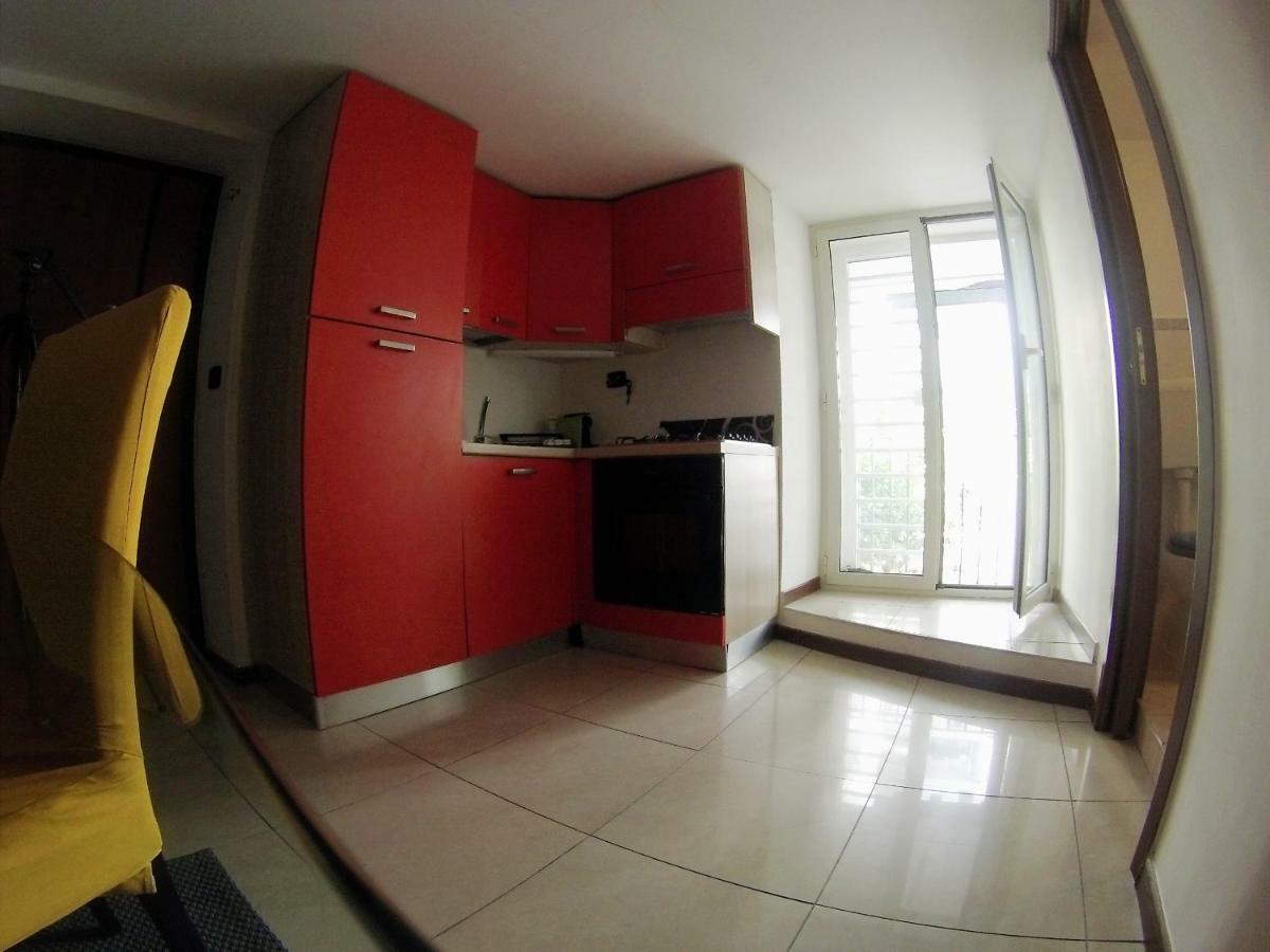 Azzurra Flat Bari Center Apartment ภายนอก รูปภาพ