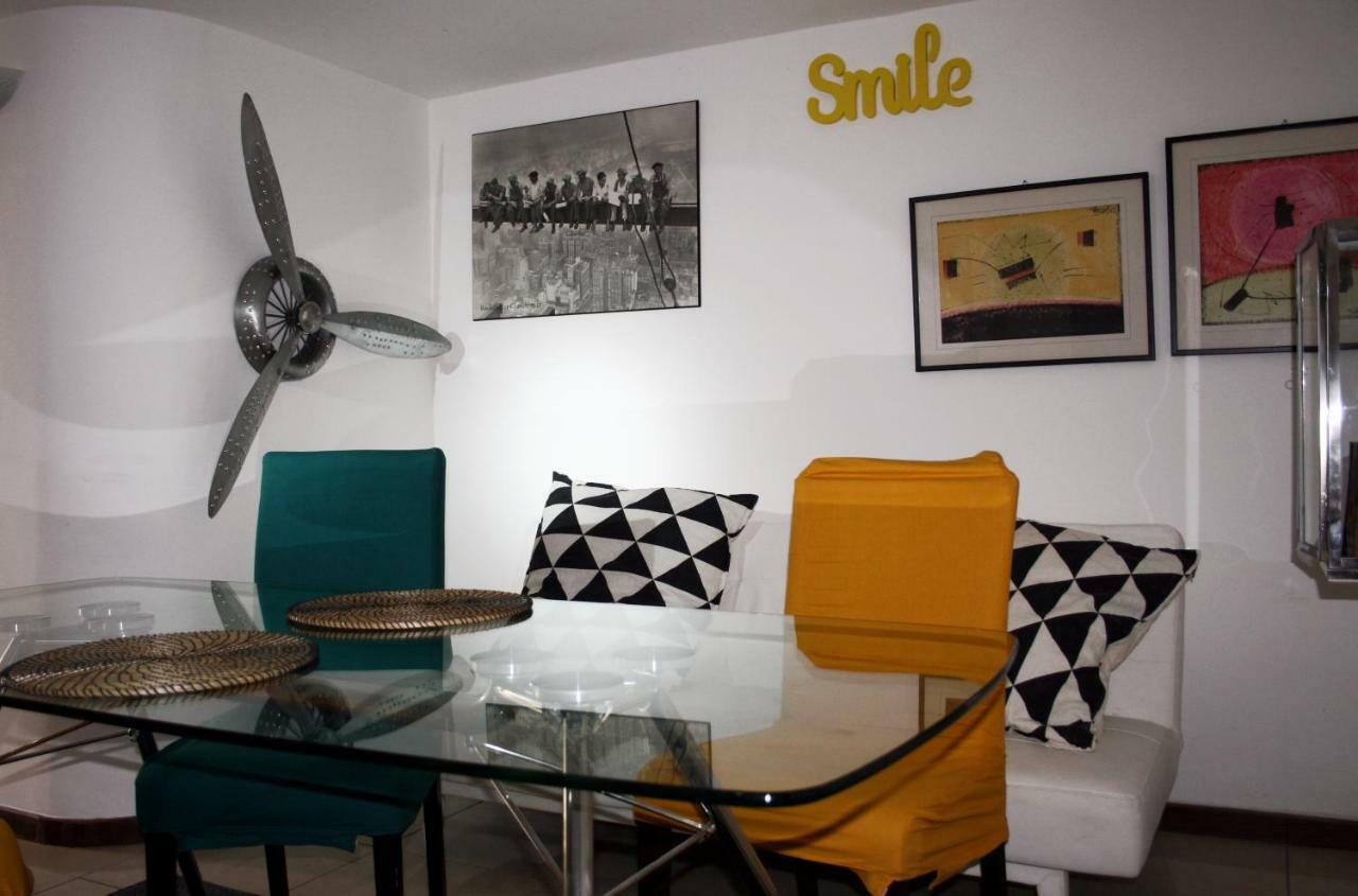 Azzurra Flat Bari Center Apartment ภายนอก รูปภาพ