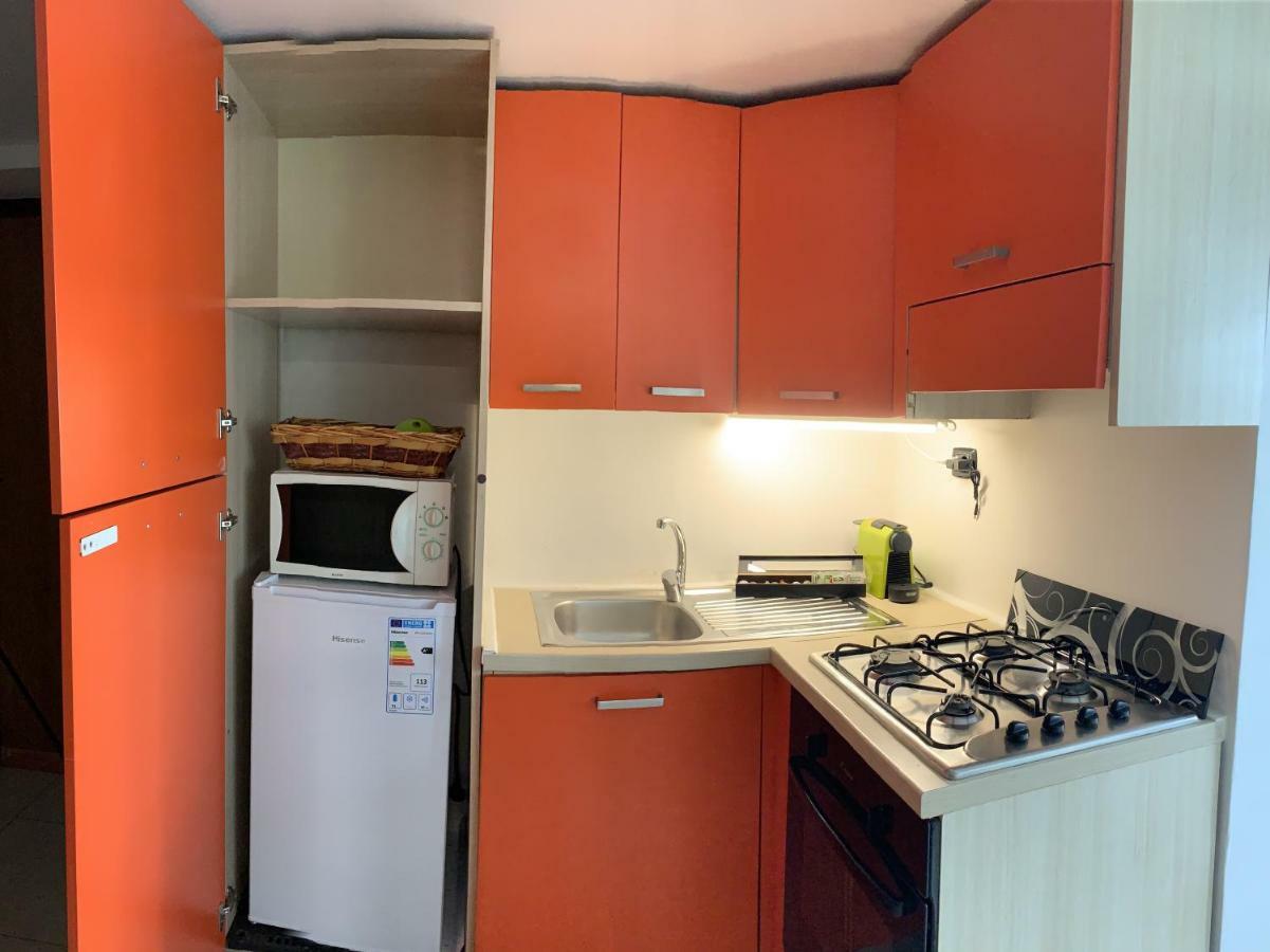 Azzurra Flat Bari Center Apartment ภายนอก รูปภาพ
