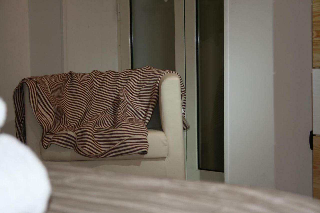 Azzurra Flat Bari Center Apartment ภายนอก รูปภาพ